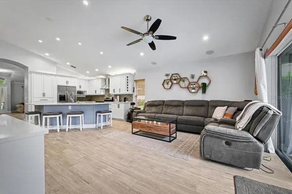 $475,000 | 813 Grand Hughey Court, Apopka, FL 32712