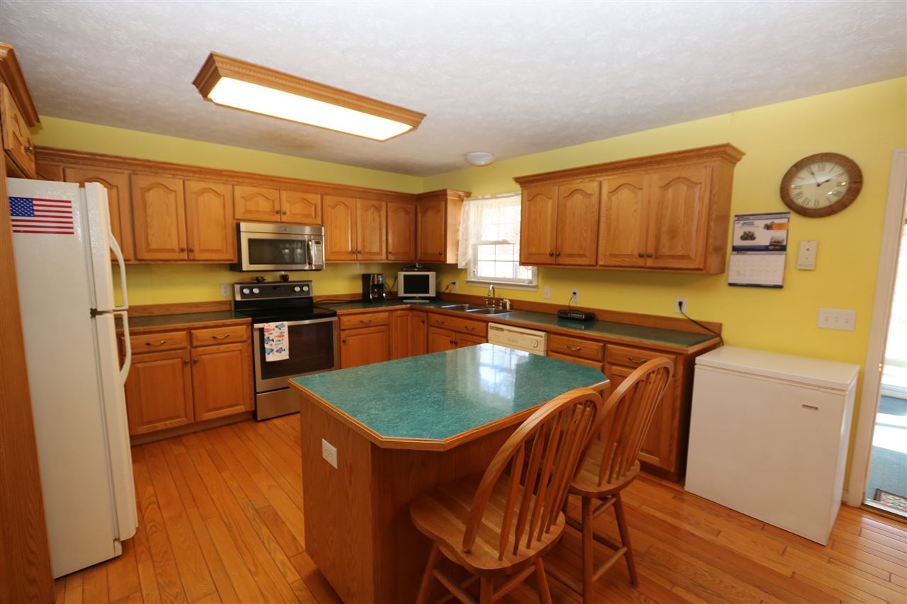 308 University Farm Road Stuarts Draft, VA 24477 - Photo 7 of 42 Gallery Image 7