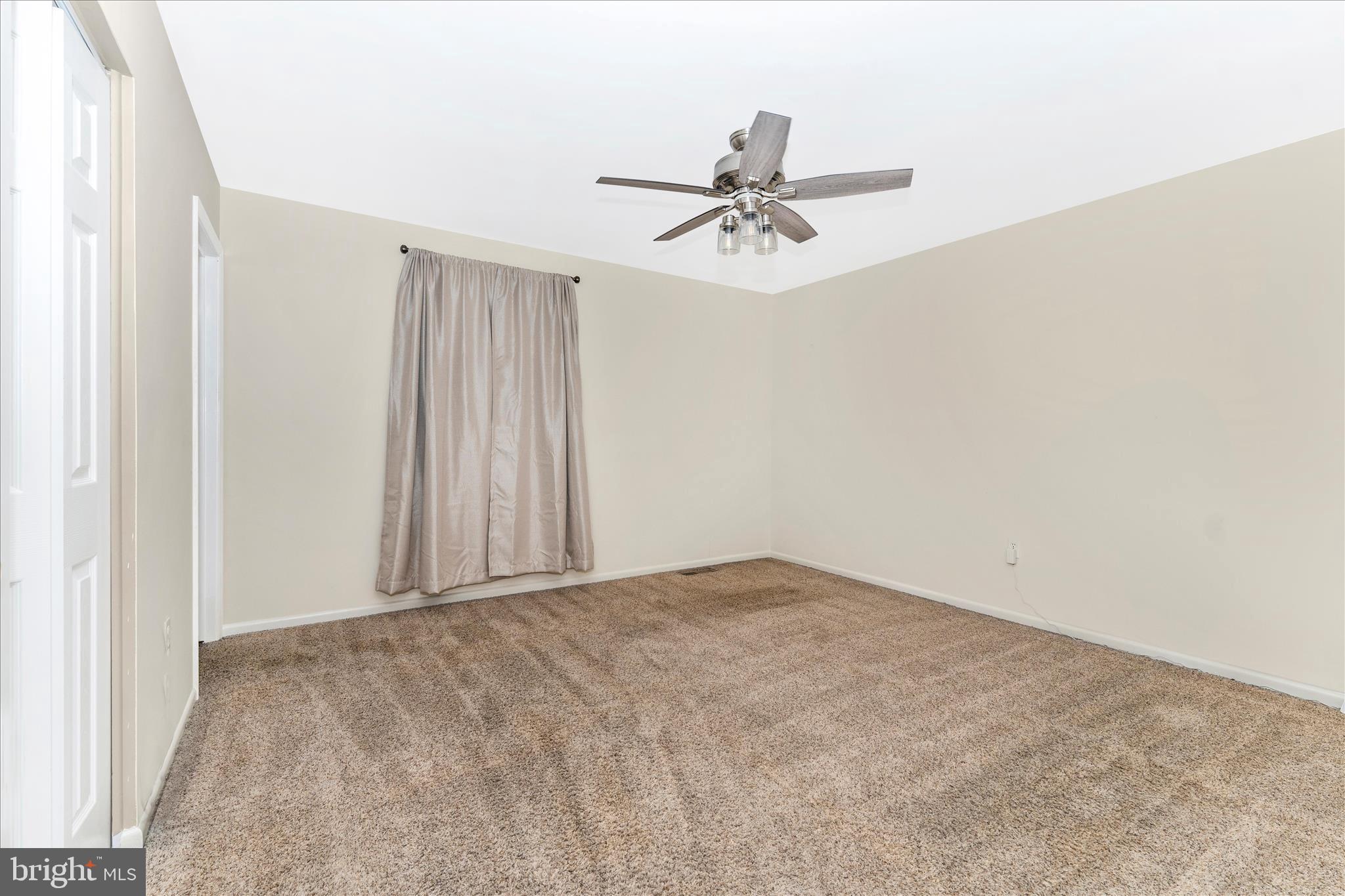 7023 Runkles Road Mount Airy, MD 21771 - Photo 19 of 49 Primary Bedroom