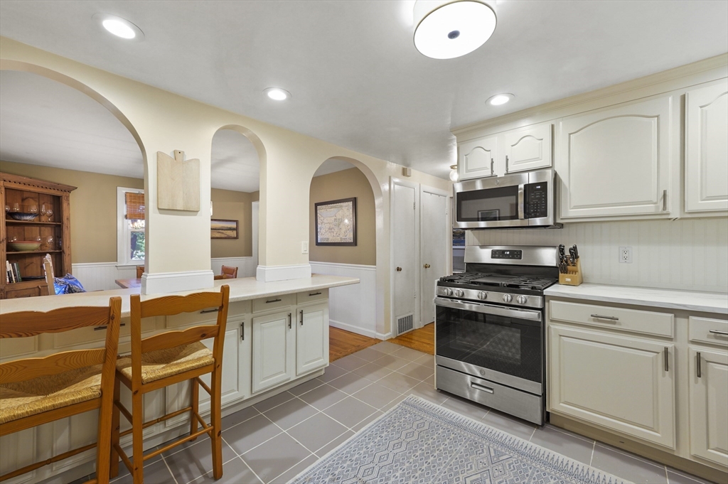 68 Asheville Road Boston, MA 02136 - Photo 12 of 33 Gallery Image 12