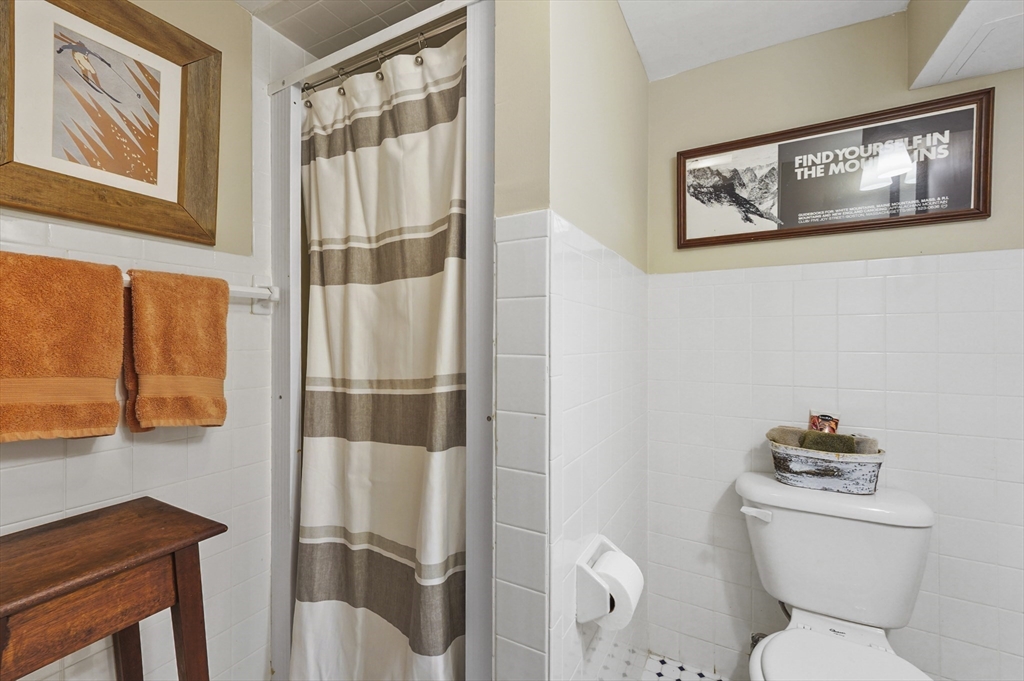 68 Asheville Road Boston, MA 02136 - Photo 27 of 33 Gallery Image 27