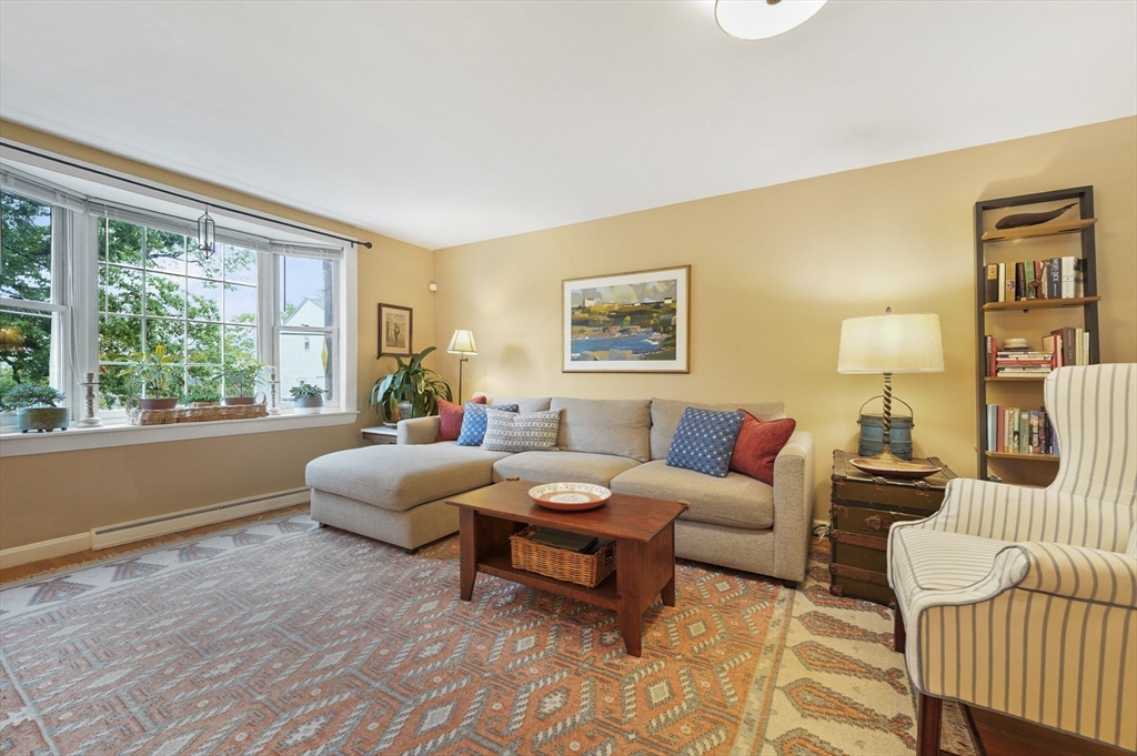 68 Asheville Road Boston, MA 02136 - Photo 6 of 33 Gallery Image 6