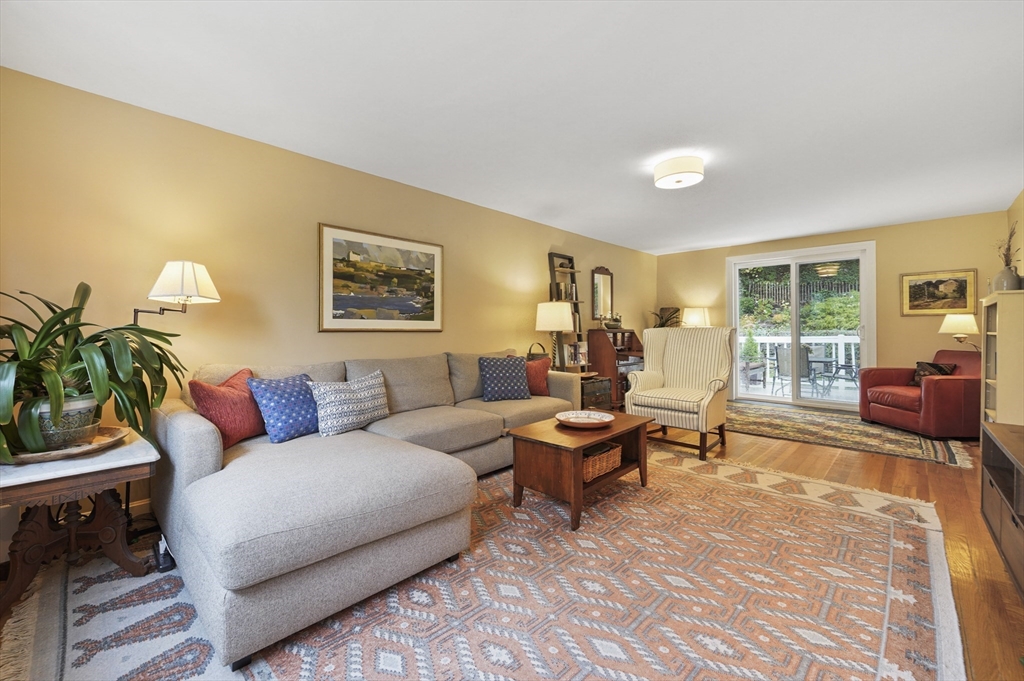 68 Asheville Road Boston, MA 02136 - Photo 7 of 33 Gallery Image 7