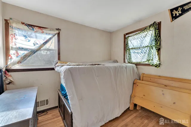 $625,000 | 4 Janis Court, Old Bridge, NJ 08879