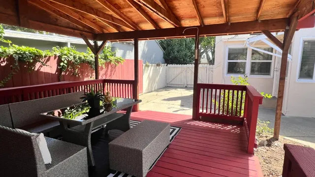 $849,777 | 15958 Via Descanso, San Lorenzo, CA 94580