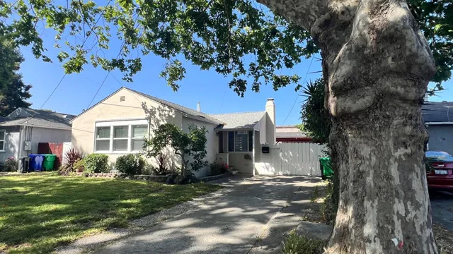 $849,777 | 15958 Via Descanso, San Lorenzo, CA 94580