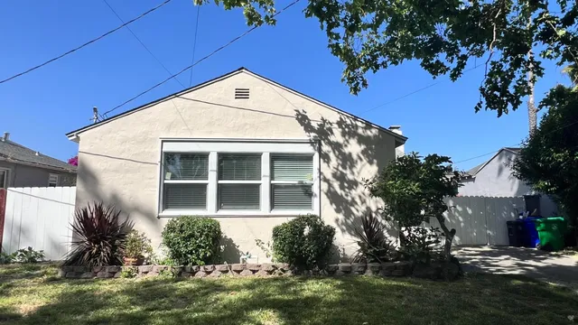 $849,777 | 15958 Via Descanso, San Lorenzo, CA 94580