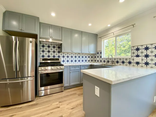 $1,299,000 | 1076 Grand Avenue, South San Francisco, CA 94080