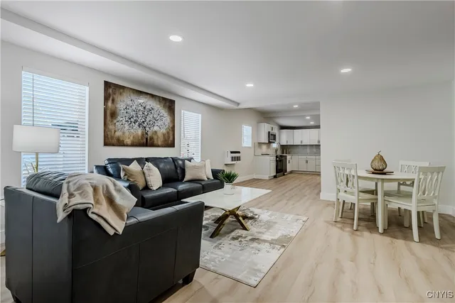 $2,500 | 1104 Main Street, Unit PH1, Vienna, NY 13157