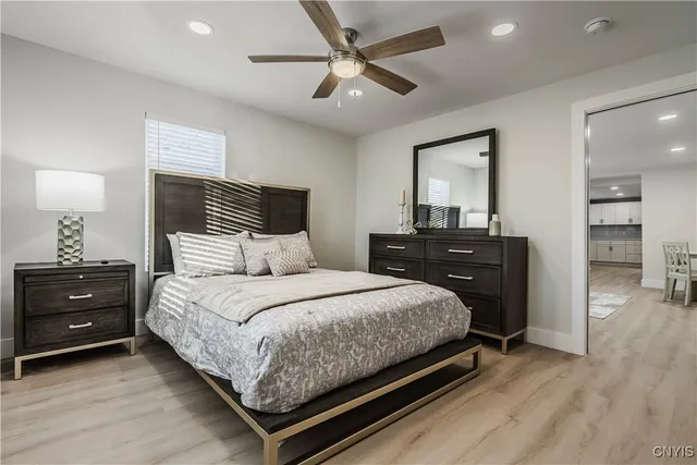 $2,500 | 1104 Main Street, Unit PH1, Vienna, NY 13157