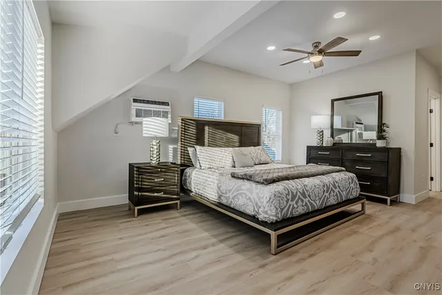 $2,500 | 1104 Main Street, Unit PH1, Vienna, NY 13157