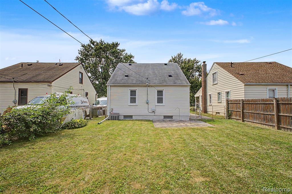 6785 Pelham Road Allen Park, MI 48101 - Photo 29 of 33 Gallery Image 29
