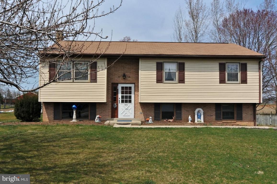 40 North Line Road Stevens, PA 17578 - Photo 1 of 26