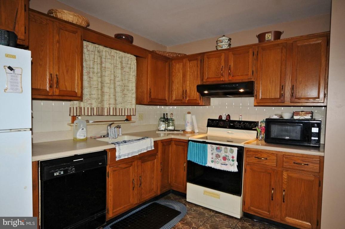 40 North Line Road Stevens, PA 17578 - Photo 3 of 26