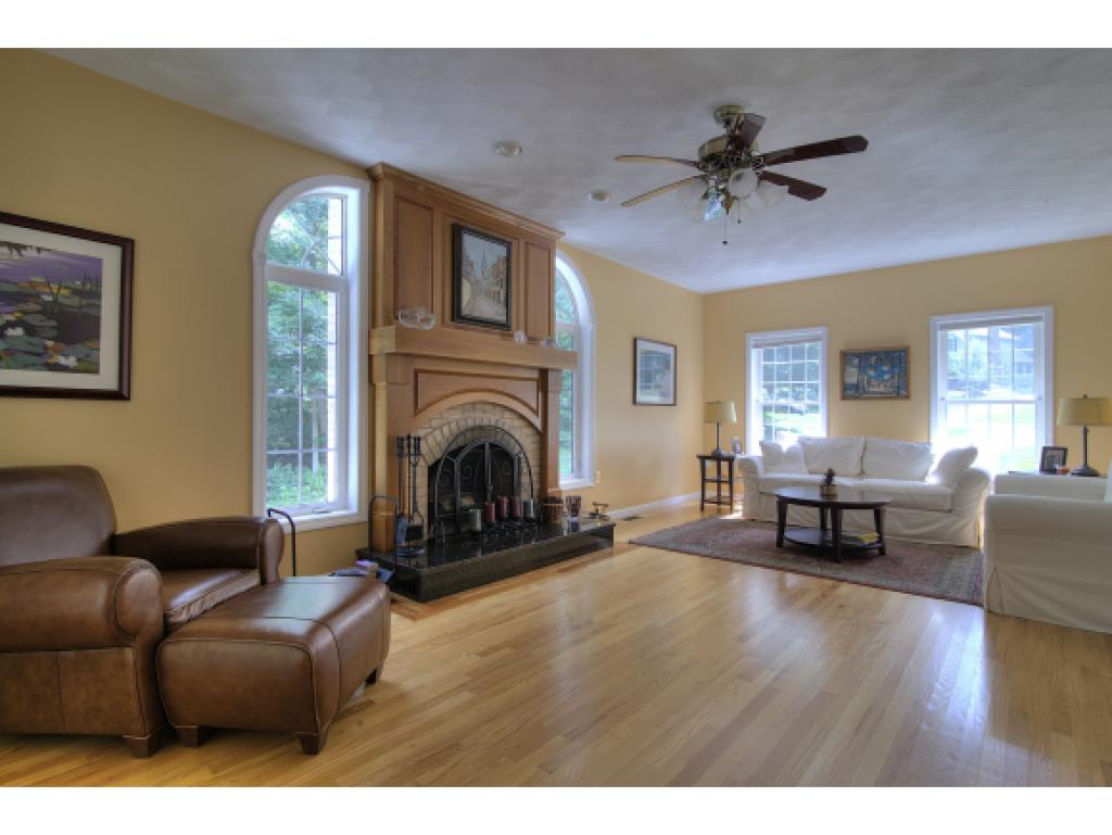 29 Nottingham Road Windham, NH 03087 - Photo 13 of 33