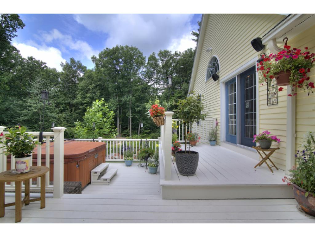 29 Nottingham Road Windham, NH 03087 - Photo 29 of 33