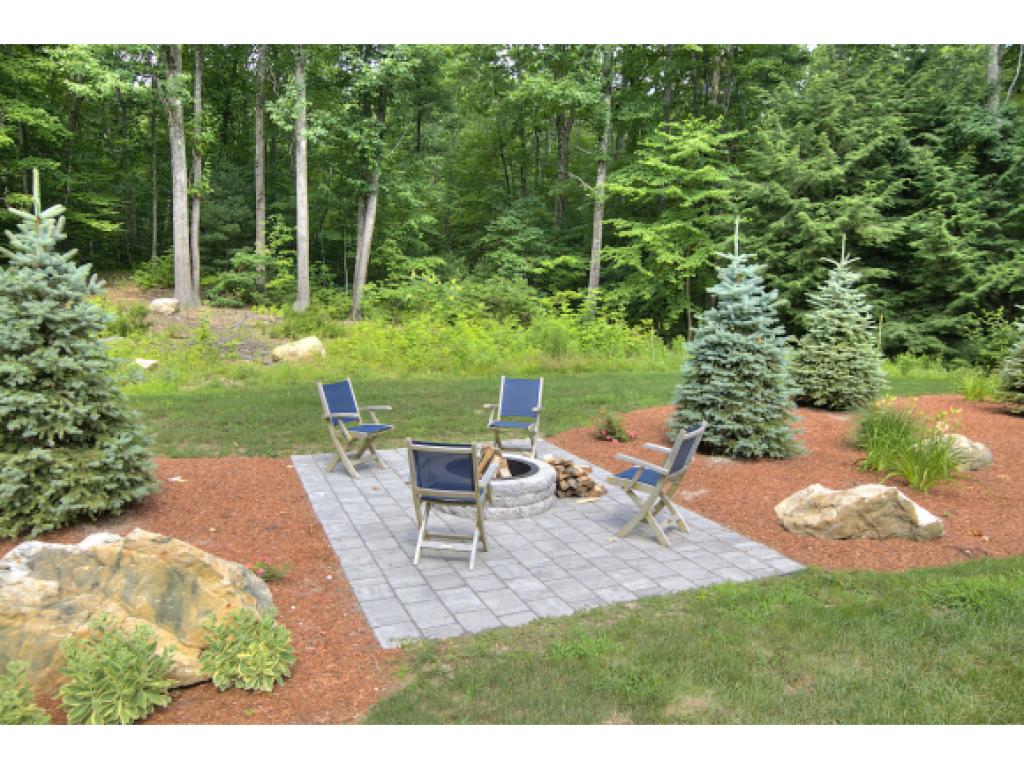 29 Nottingham Road Windham, NH 03087 - Photo 31 of 33