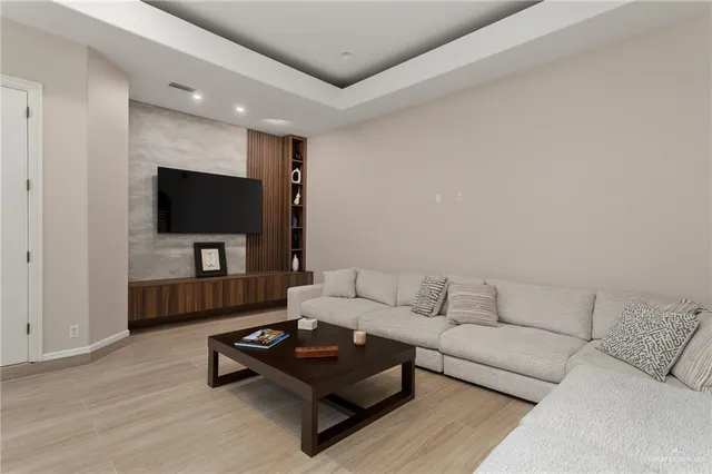 $3,500 | 4512 Ben Hogan Drive, McAllen, TX 78503