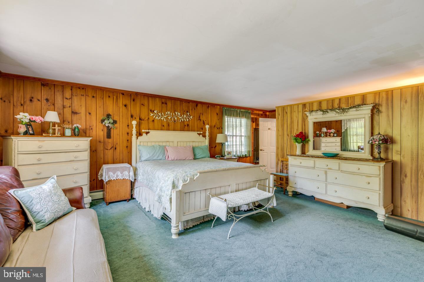 221 Hunters Road Medford Lakes, NJ 08055 - Photo 21 of 30 Primary bedroom