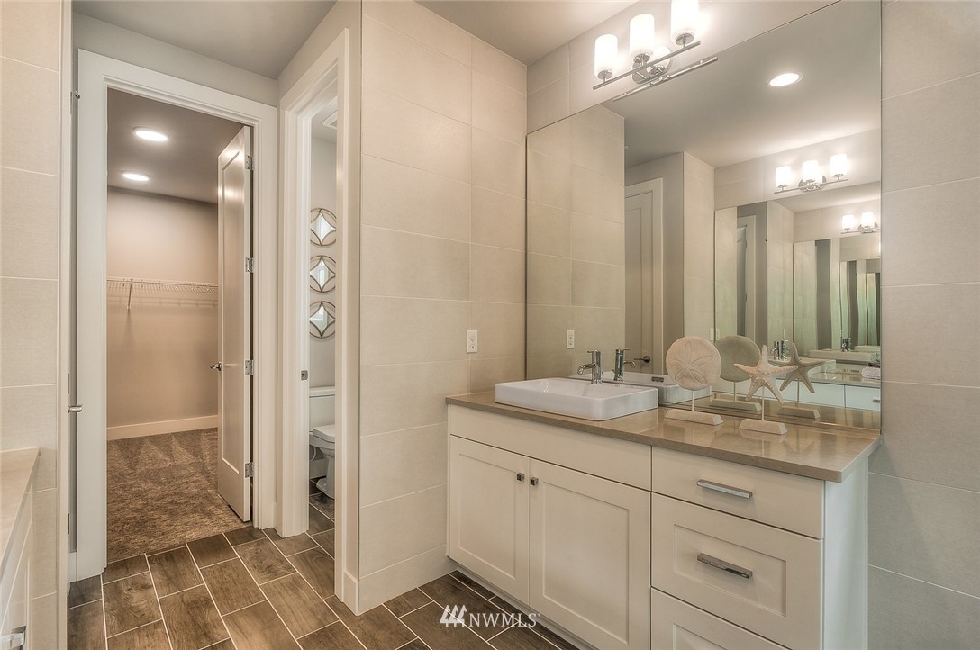 21829 34th Drive Southeast, Unit 14 Bothell, WA 98021 - Photo 23 of 25 Gallery Image 23