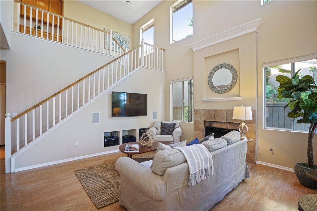 11548 Village Ridge Road San Diego, CA 92131 - Photo 3 of 25