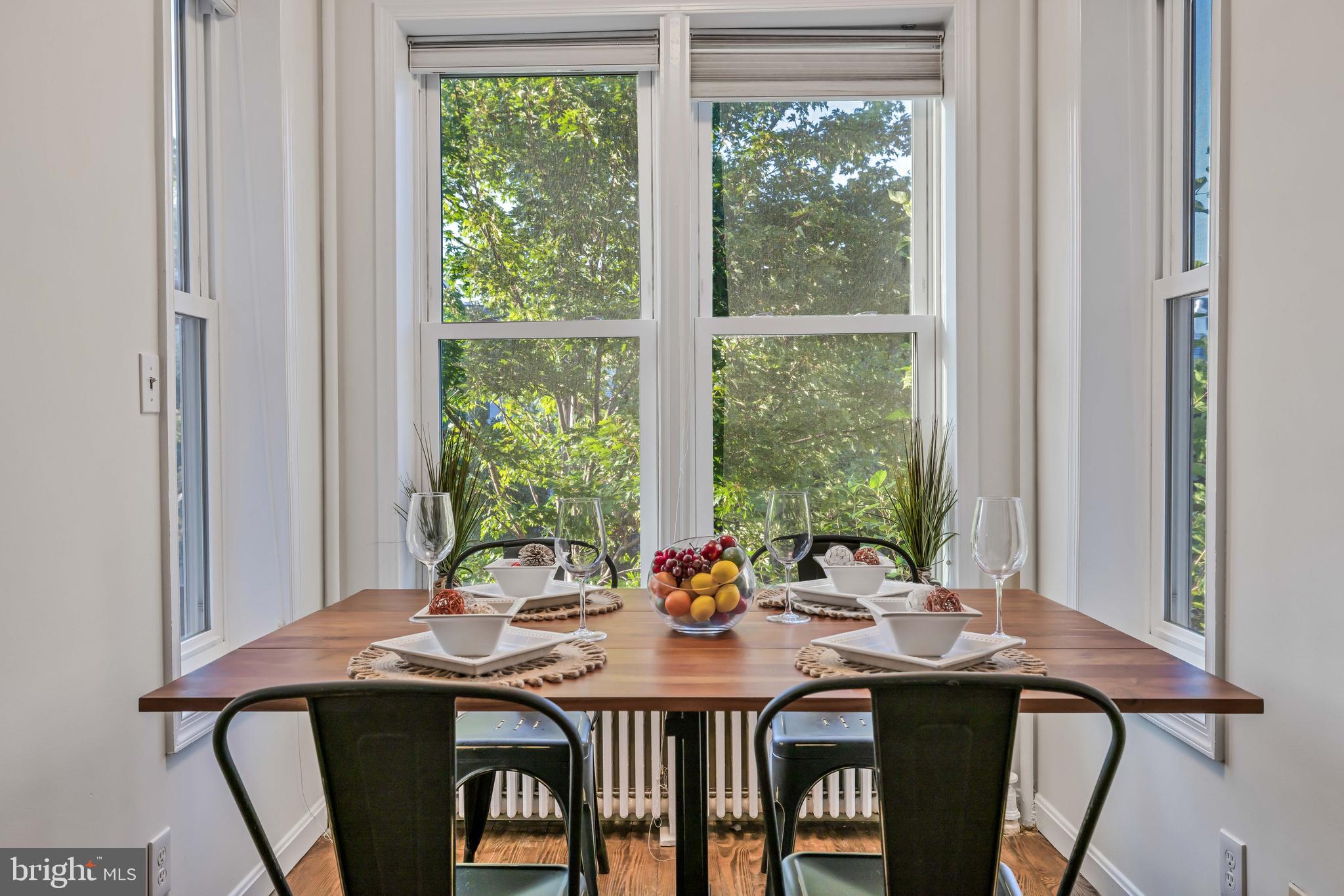 517 F Street Northeast Washington, DC 20002 - Photo 13 of 42 Second Level Living
