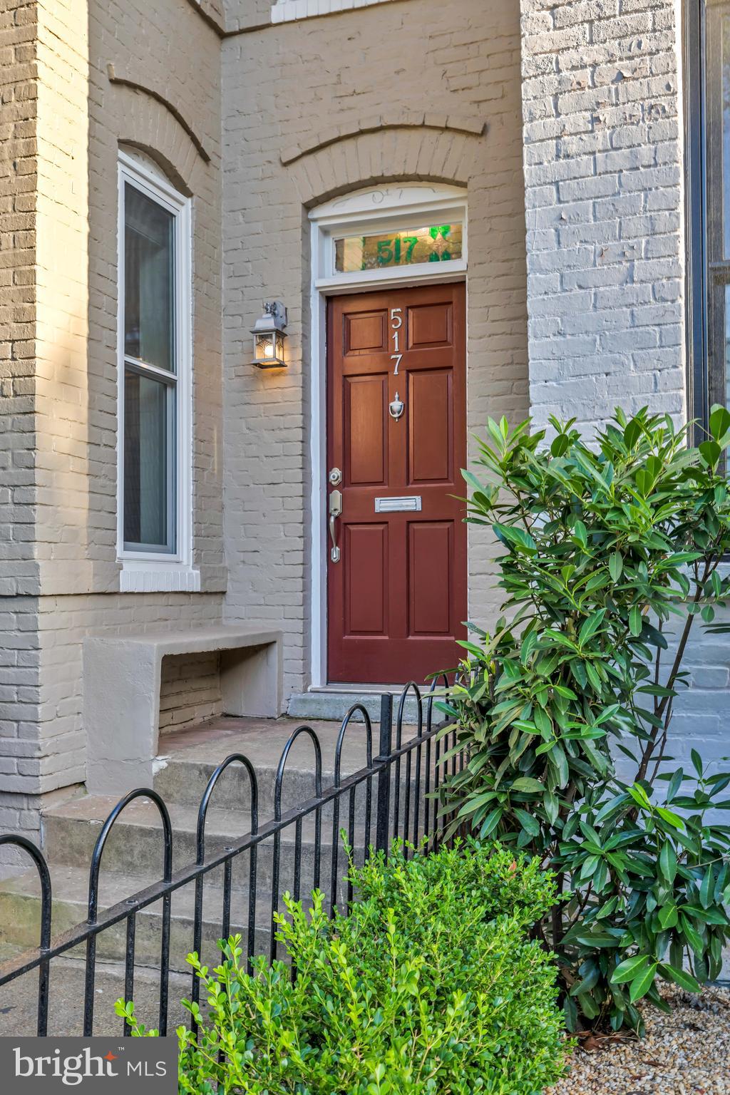517 F Street Northeast Washington, DC 20002 - Photo 3 of 42 517 F St NE