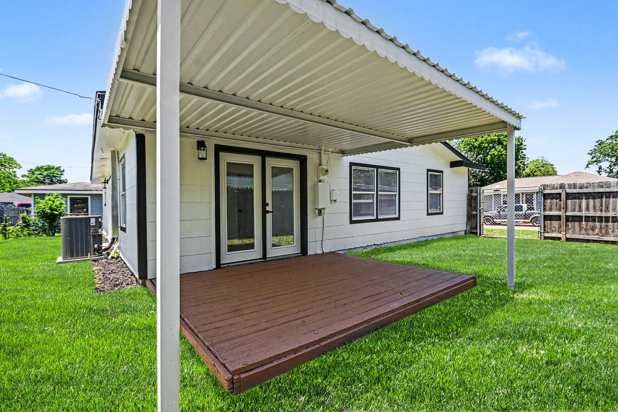 3009 Rust Avenue Texas City, TX 77590 - Photo 32 of 37