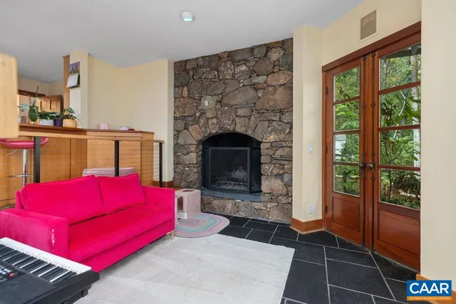 a living room filled with furniture