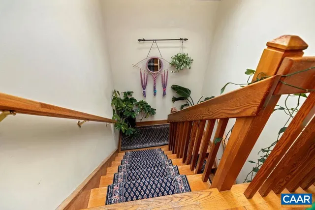 $810,000 | 284 Shingle Oak Lane, Nellysford, VA 22958