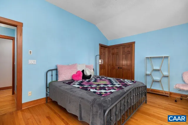 $810,000 | 284 Shingle Oak Lane, Nellysford, VA 22958