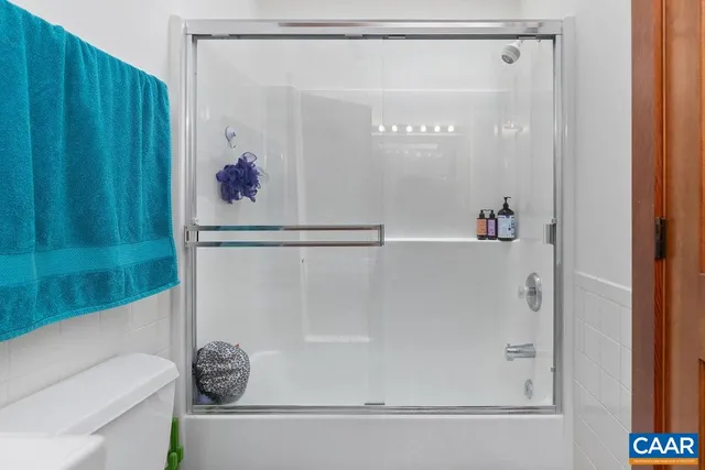 $810,000 | 284 Shingle Oak Lane, Nellysford, VA 22958