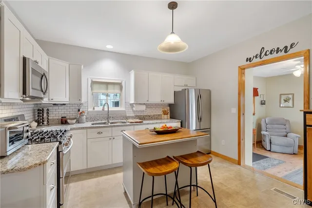 $250,000 | 723 7th N Street, Salina, NY 13088