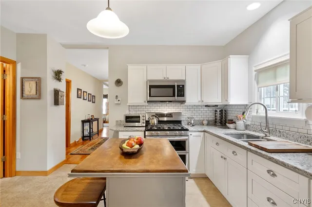 $250,000 | 723 7th N Street, Salina, NY 13088