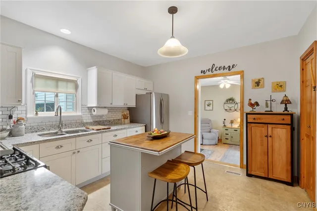 $250,000 | 723 7th N Street, Salina, NY 13088