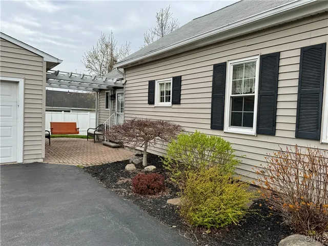 $250,000 | 723 7th N Street, Salina, NY 13088