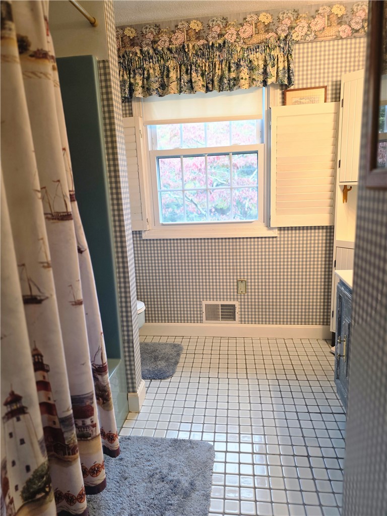 5 Mill Wheel Road Warwick, RI 02886 - Photo 26 of 36 Full Bath Tub and Shower