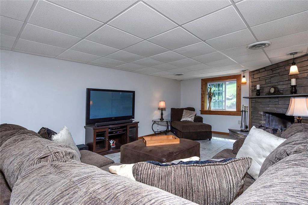 3043 Fairview Road Gibsonia, PA 15044 - Photo 22 of 25 Gallery Image 22