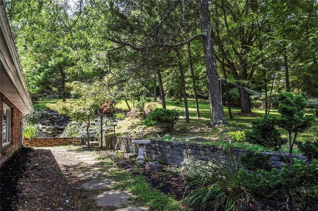 3043 Fairview Road Gibsonia, PA 15044 - Photo 6 of 25 Gallery Image 6