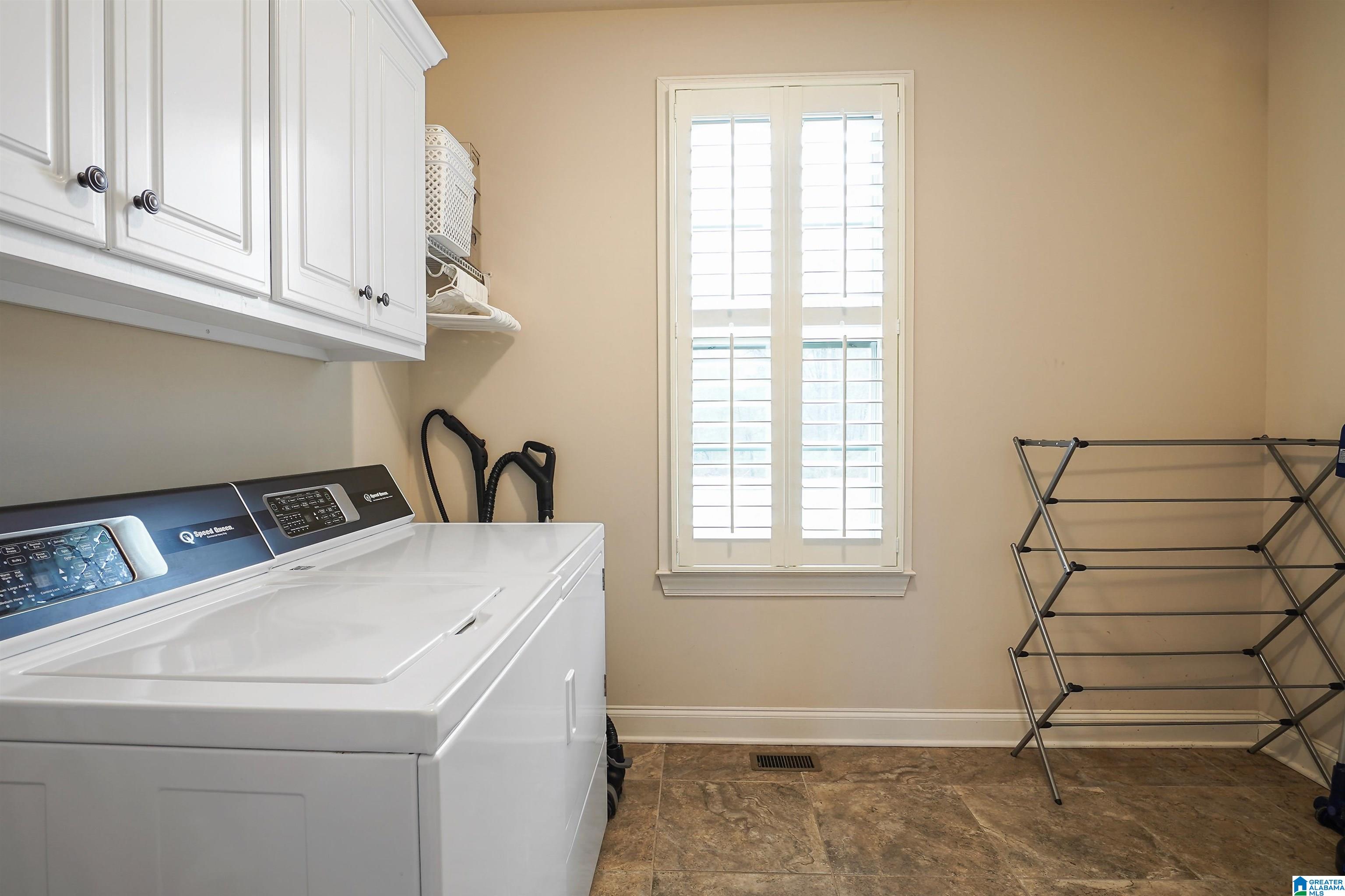 329 Sterling Manor Circle Alabaster, AL 35007 - Photo 17 of 47