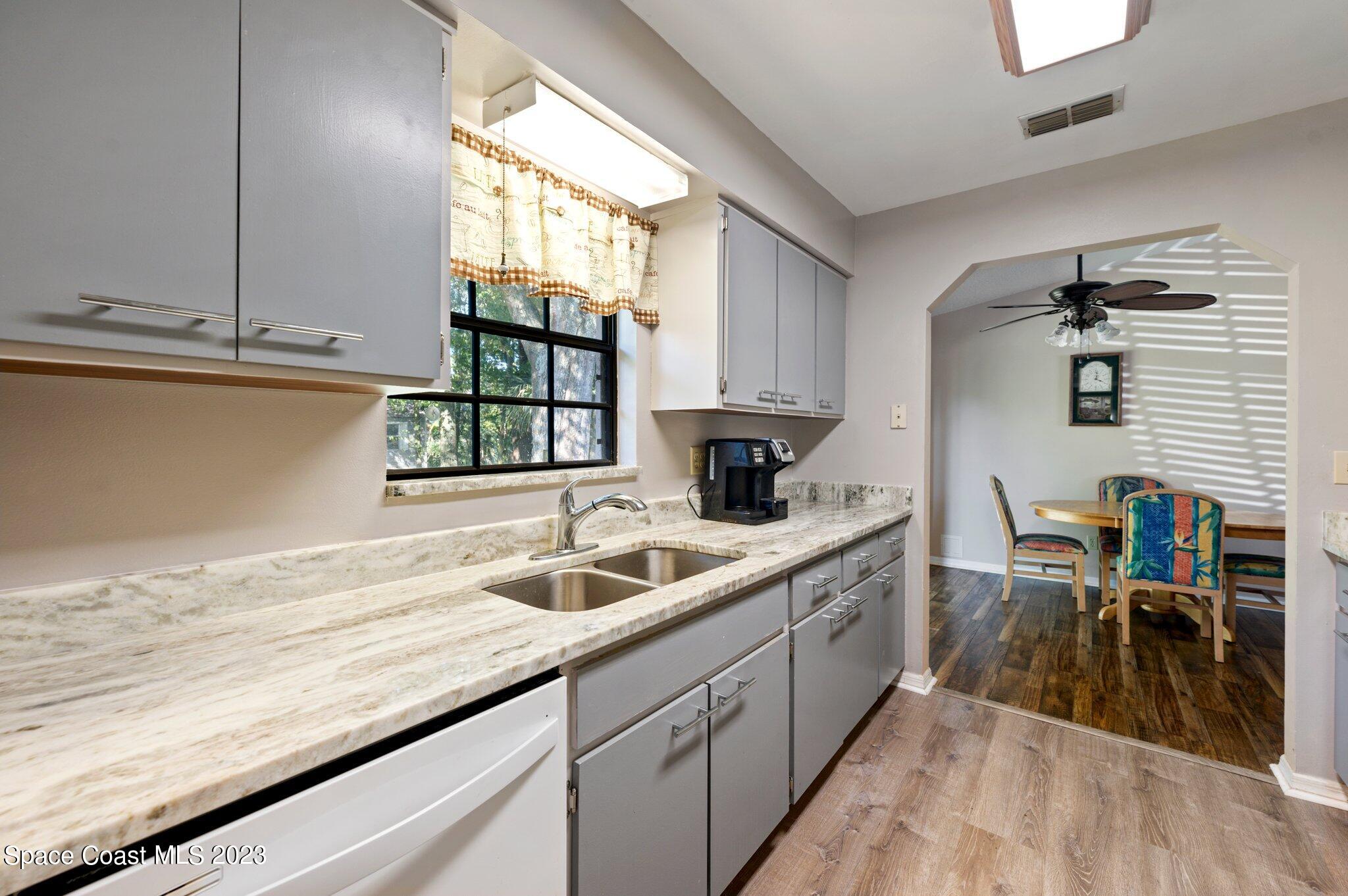 5230 Carrick Road Cocoa, FL 32927 - Photo 12 of 26 Kitchen/Dining