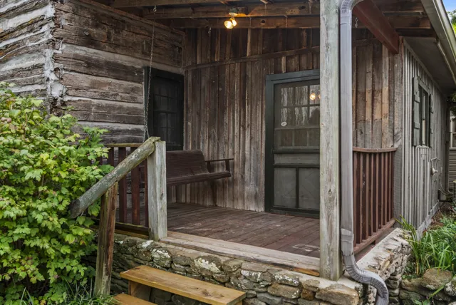 $999,900 | 2533 Otis Fowler Road, Cornersville, TN 37047