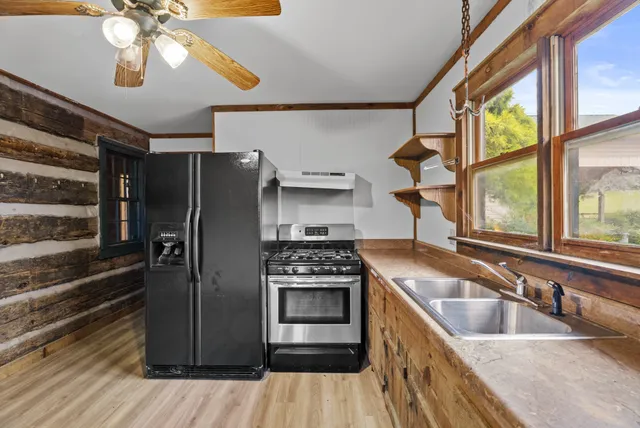 $999,900 | 2533 Otis Fowler Road, Cornersville, TN 37047