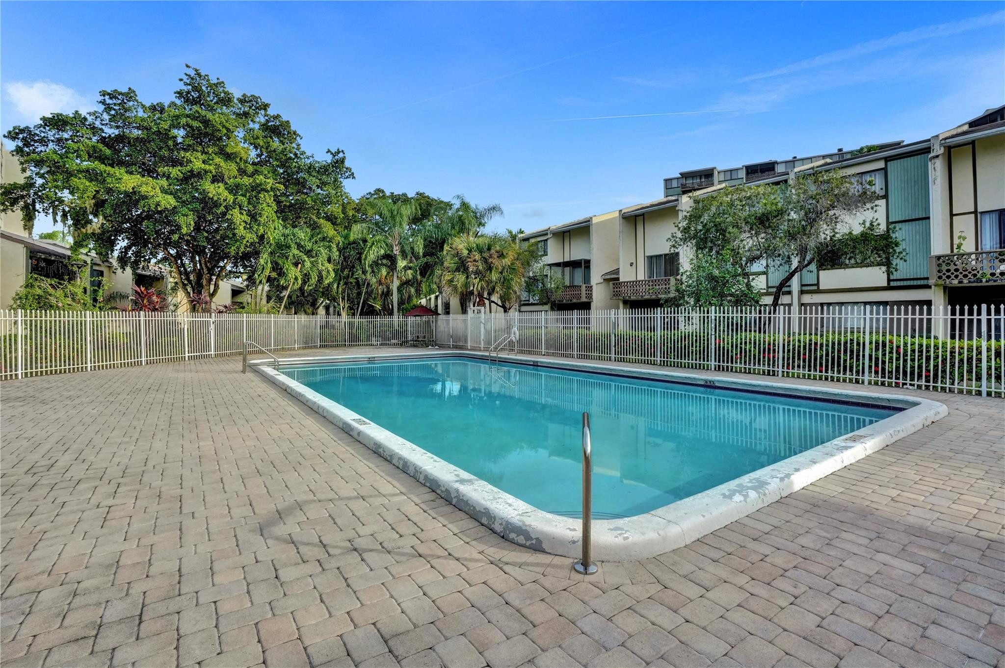 4222 Inverrary Boulevard, Unit 4810 Lauderhill, FL 33319 - Photo 57 of 63 Photo 61