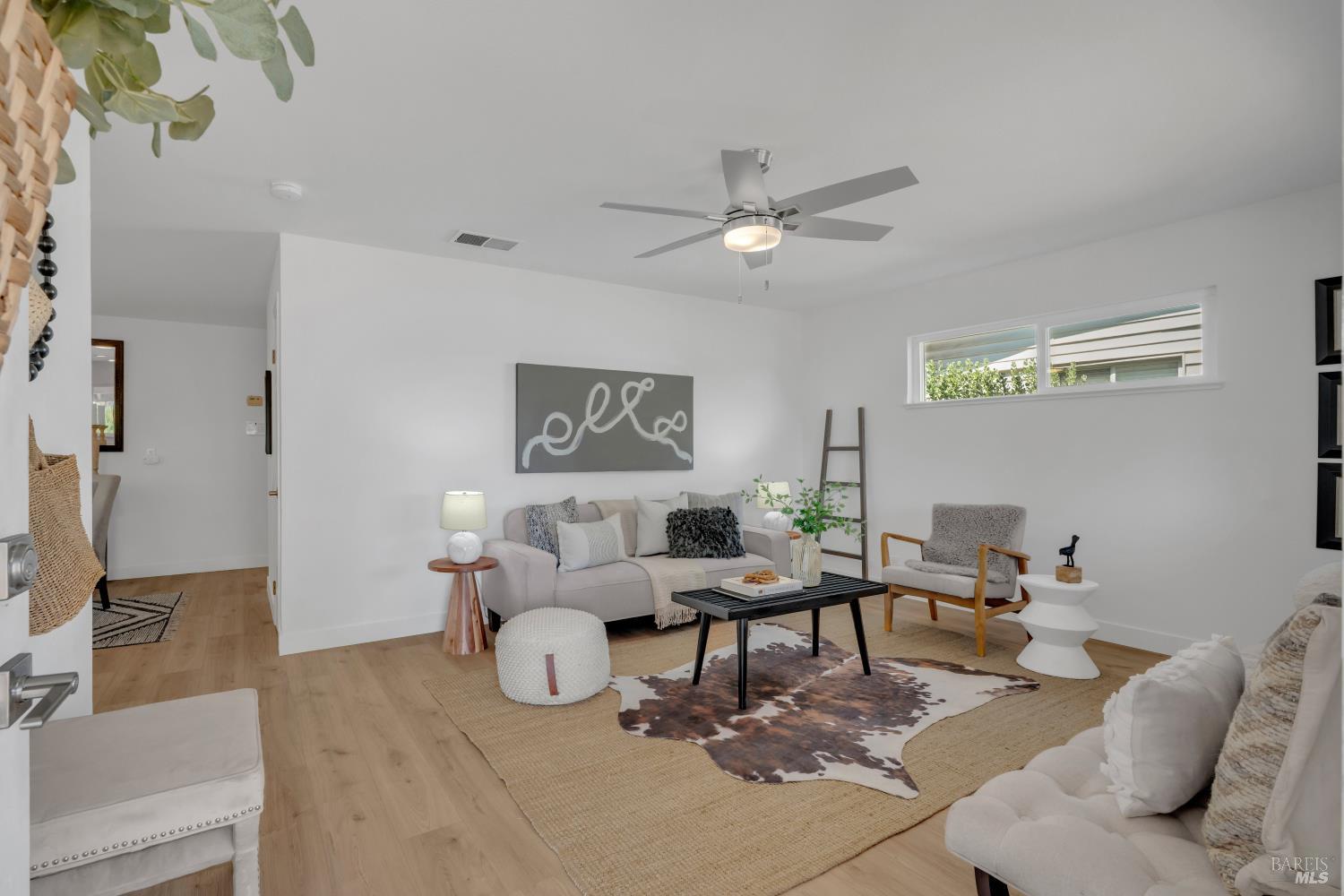 360 Markham Avenue Vacaville, CA 95688 - Photo 1 of 37 Gallery Image 1