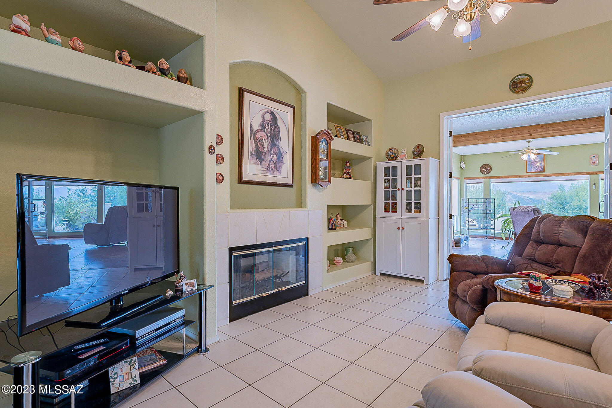 196 Círculo Silva Rio Rico, AZ 85648 - Photo 11 of 33