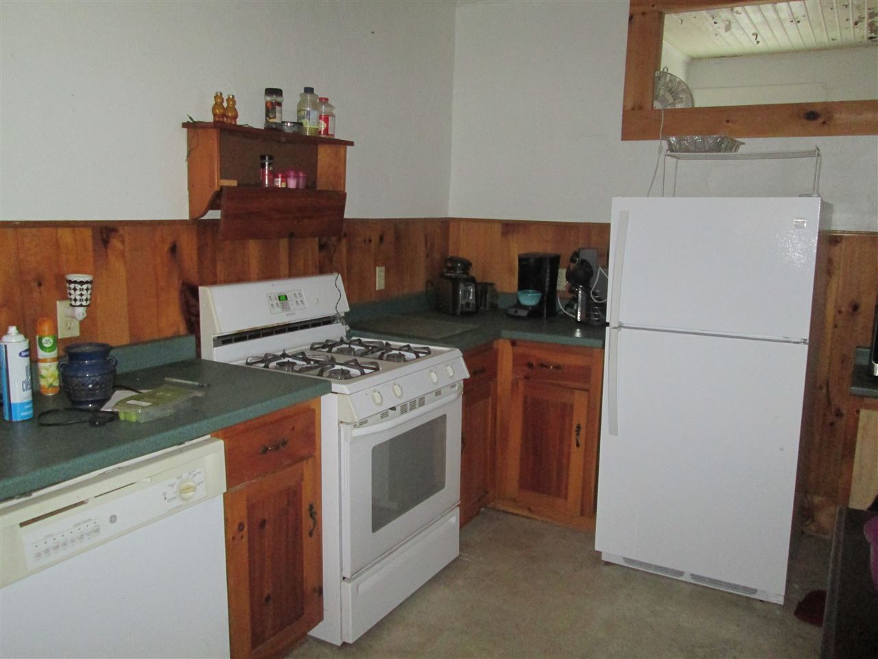 24 East Colebrook Road Colebrook, NH 03576 - Photo 4 of 16