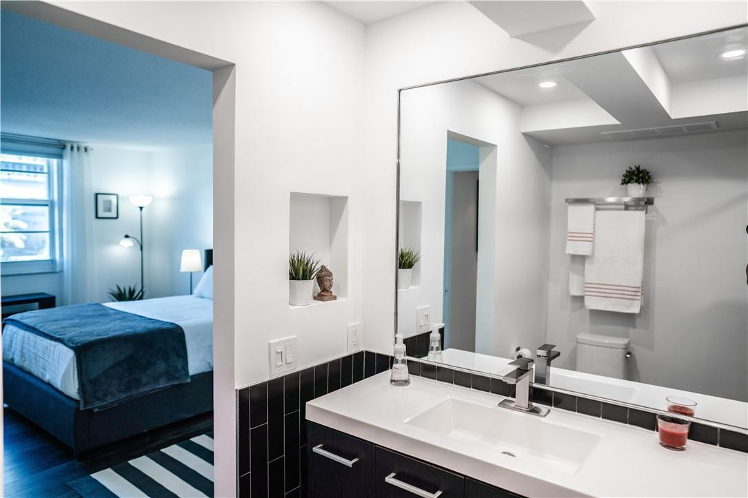 336 North Birch Road, Unit 3A Fort Lauderdale, FL 33304 - Photo 14 of 24 Photo 14