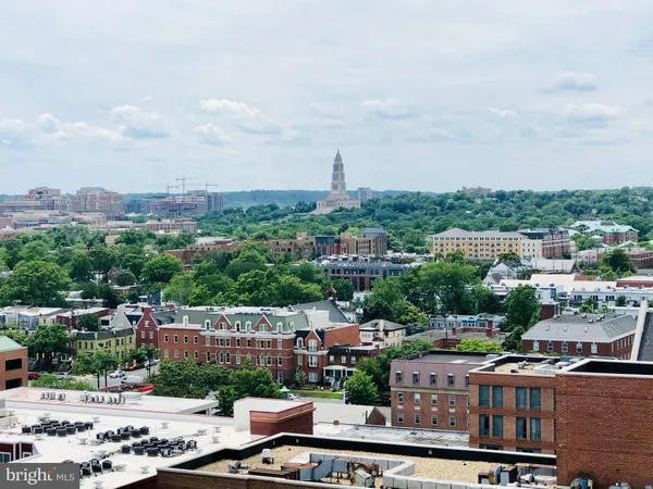 $2,600 | 801 North Pitt Street, Unit 901, Alexandria, VA 22314