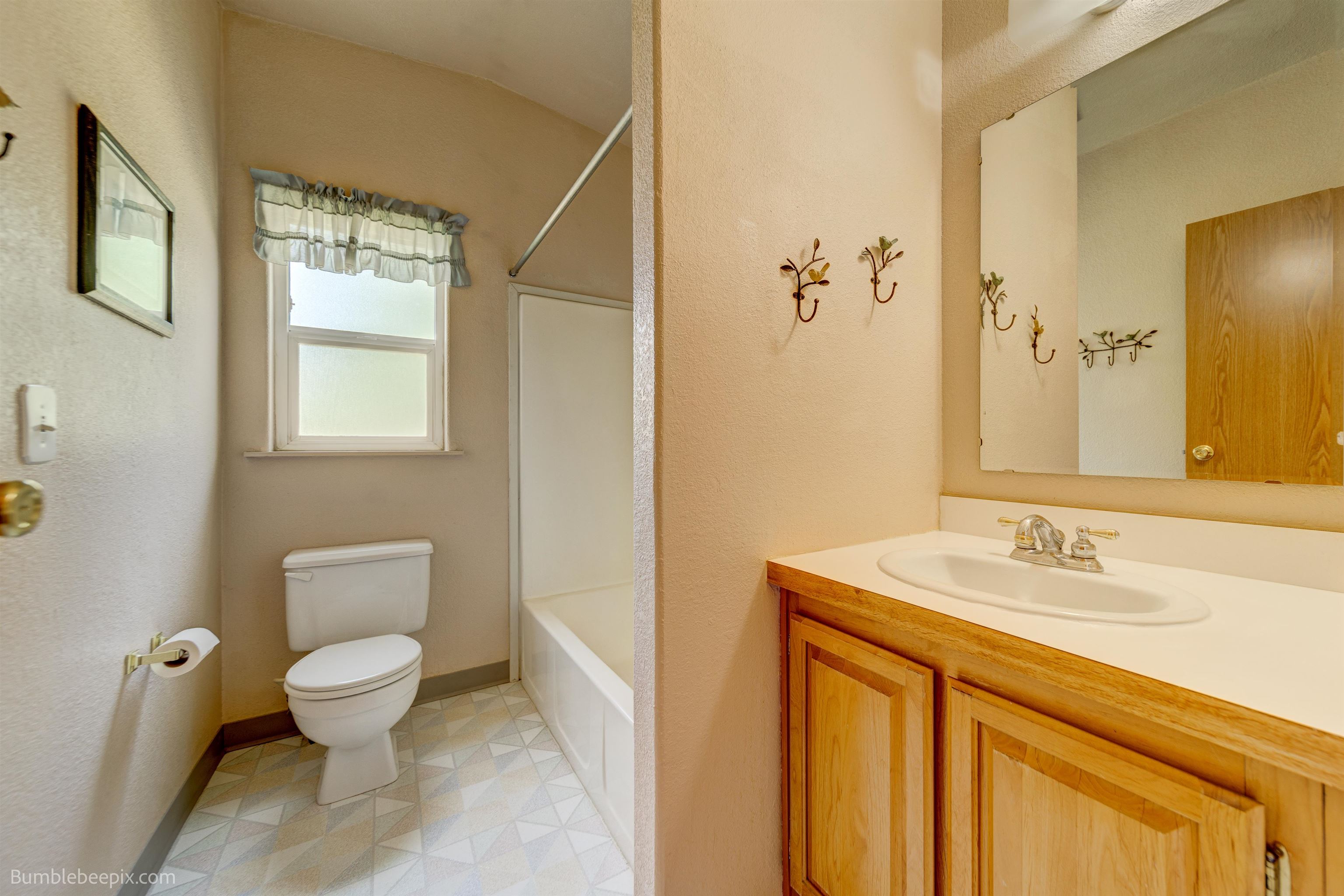 9026 South Craig Road Cheney, WA 99004 - Photo 15 of 26